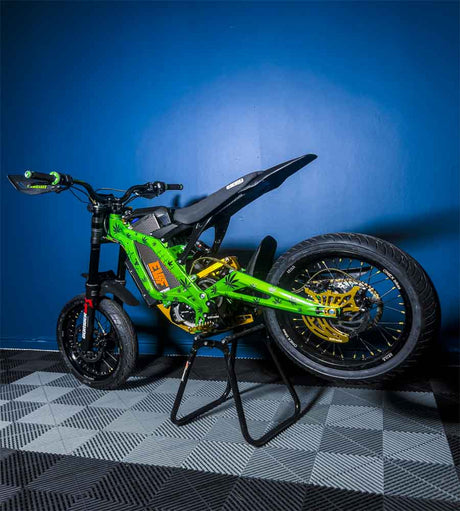 Fully Loaded 72v Sur Ron Light Bee STAGE3 - Race Bike π - EVFREAKSFully Loaded 72v Sur Ron Light Bee STAGE3 - Race Bike π