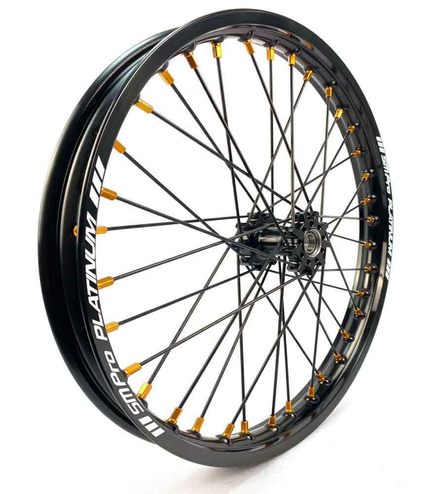 SM Pro Light Bee Wheelset – Black Rim and Golden Nipples - EVFREAKS SM Pro Light Bee Wheelset – Black Rim and Golden Nipples