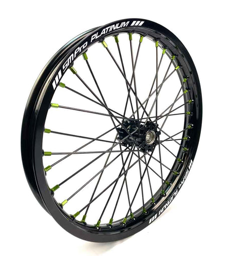 SM Pro Light Bee Wheelset – Black Rim and Green Nipples - EVFREAKS SM Pro Light Bee Wheelset – Black Rim and Green Nipples