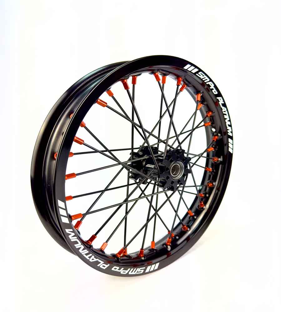 SM Pro Light Bee Wheelset – Black Rim and Orange Nipples - EVFREAKS SM Pro Light Bee Wheelset – Black Rim and Orange Nipples