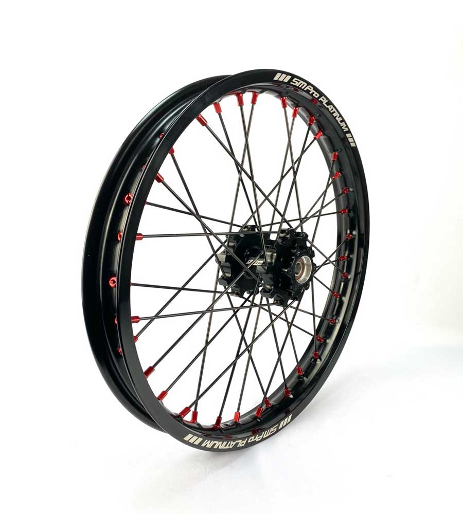 SM Pro Light Bee Wheelset – Black Rim and Red Nipples - EVFREAKS SM Pro Light Bee Wheelset – Black Rim and Red Nipples