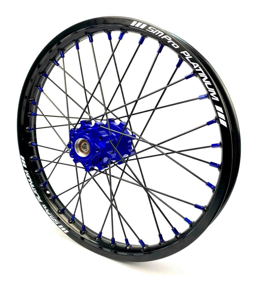 SM Pro Light Bee Wheelset – Blue Hub and Blue Nipples - EVFREAKSSM Pro Light Bee Wheelset – Blue Hub and Blue Nipples