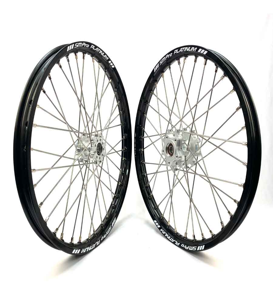 SM Pro Light Bee Wheelset – Silver Hub and Silver Nipples - EVFREAKSSM Pro Light Bee Wheelset – Silver Hub and Silver Nipples