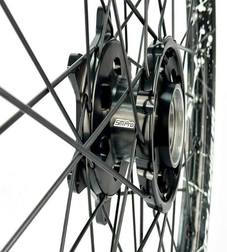 SM Pro Light Bee Wheelset – Splatterkote and Black and White Nipples - EVFREAKS SM Pro Light Bee Wheelset – Splatterkote and Black and White Nipples