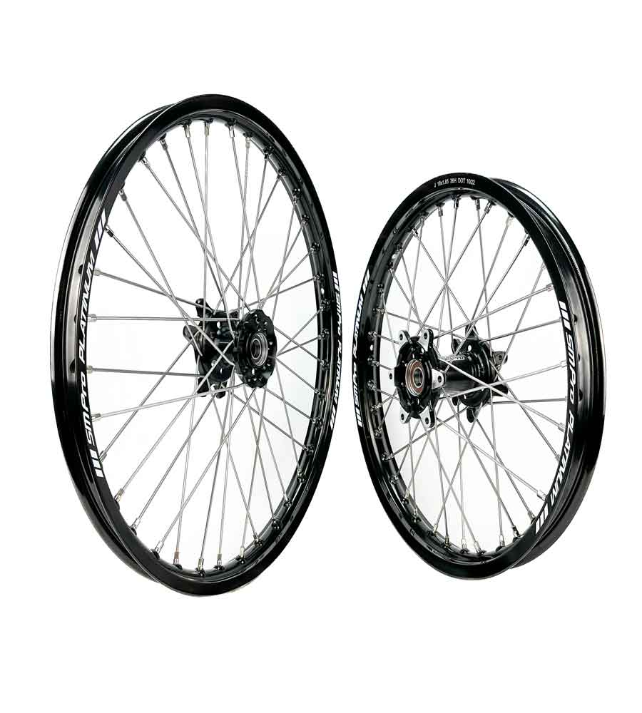 SM Pro Ultra Bee Wheels – Black Hubs, Nickel Silver Spokes - EVFREAKSSM Pro Ultra Bee Wheels – Black Hubs, Nickel Silver Spokes