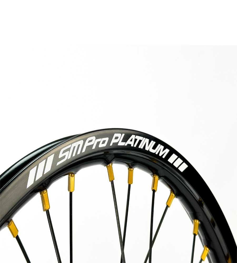 SM Pro Ultra Bee Wheels – Gold Hubs and Black Spokes - EVFREAKSSM Pro Ultra Bee Wheels – Gold Hubs and Black Spokes