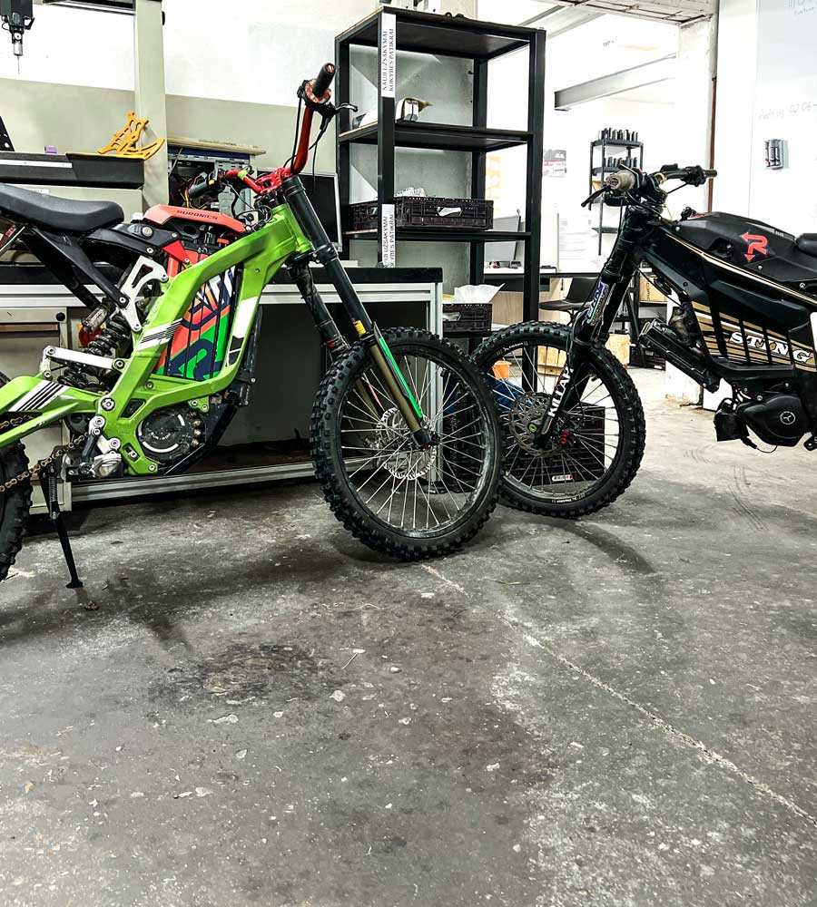 Sur Ron Electric Bike vs. Talaria Sting Electric Bike – EVFREAKS