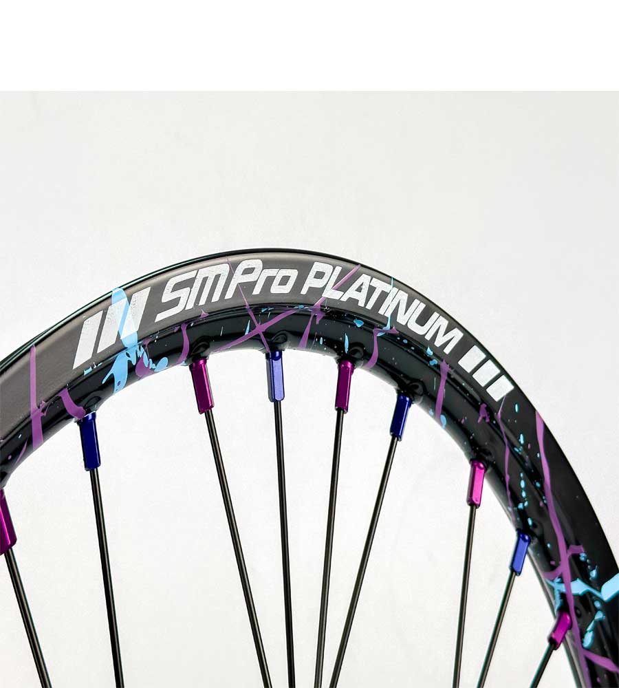 SM Pro Light Bee Wheelset – Splatterkote and Blue and Purple Nipples - EVFREAKSSM Pro Light Bee Wheelset – Splatterkote and Blue and Purple Nipples