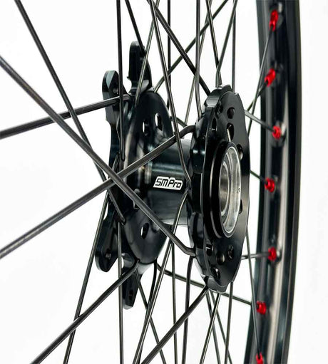 SM Pro Ultra Bee Wheels – Black Hubs and Red Nipples - EVFREAKSSM Pro Ultra Bee Wheels – Black Hubs and Red Nipples
