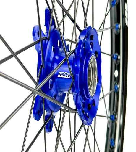 SM Pro Ultra Bee Wheels – Blue Hubs and Blue Nipples - EVFREAKSSM Pro Ultra Bee Wheels – Blue Hubs and Blue Nipples