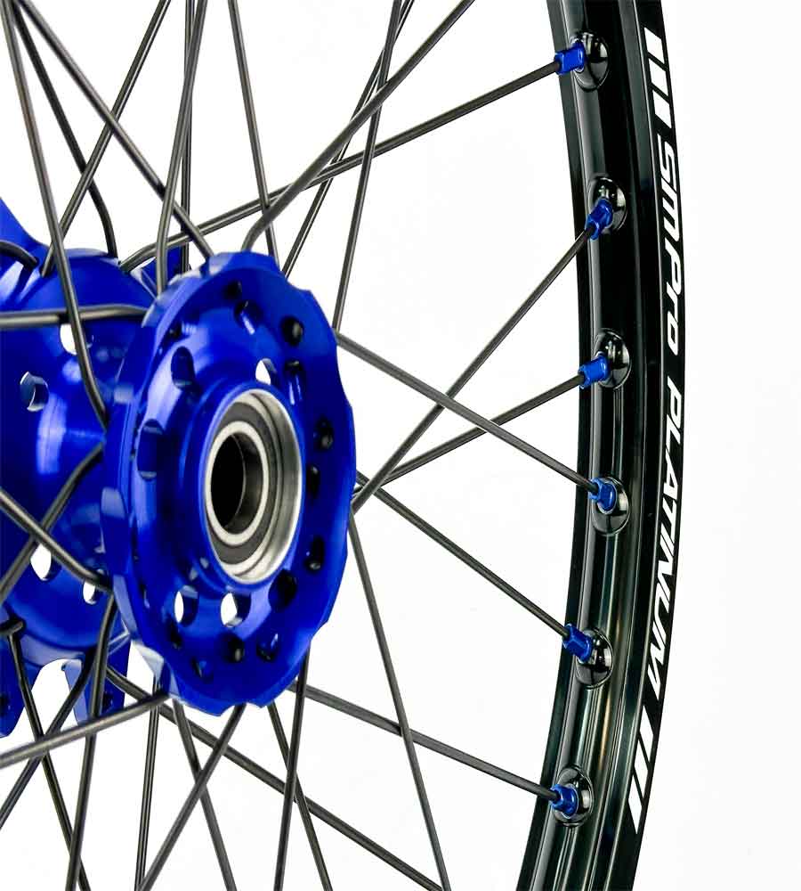 SM Pro Ultra Bee Wheels – Blue Hubs and Blue Nipples - EVFREAKSSM Pro Ultra Bee Wheels – Blue Hubs and Blue Nipples