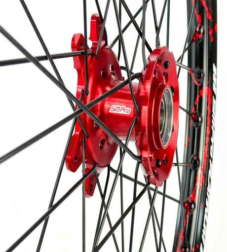 SM Pro Ultra Bee Wheels – Splatterkote Black With Red Splatter and Matte Spokes - EVFREAKSSM Pro Ultra Bee Wheels – Splatterkote Black With Red Splatter and Matte Spokes